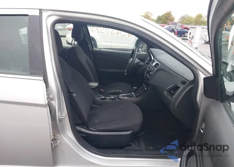 2012 Chrysler 200 Lx из США, поврежденный, VIN 1C3CCBAB9CN282537